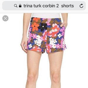 Trina Turk Corbin 2 short size 4 NWOT